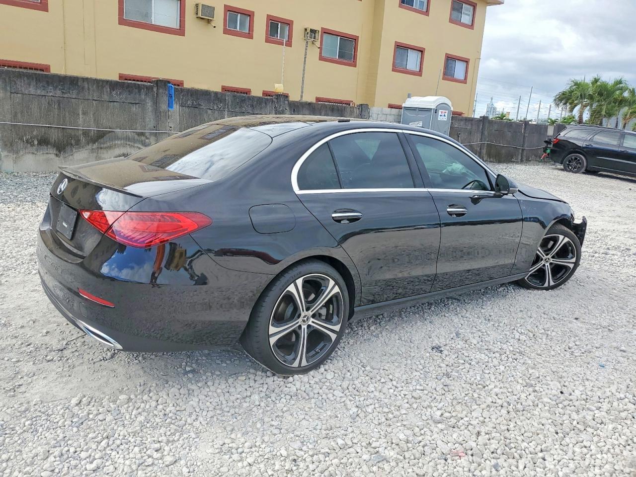 2024 Mercedes-Benz C300