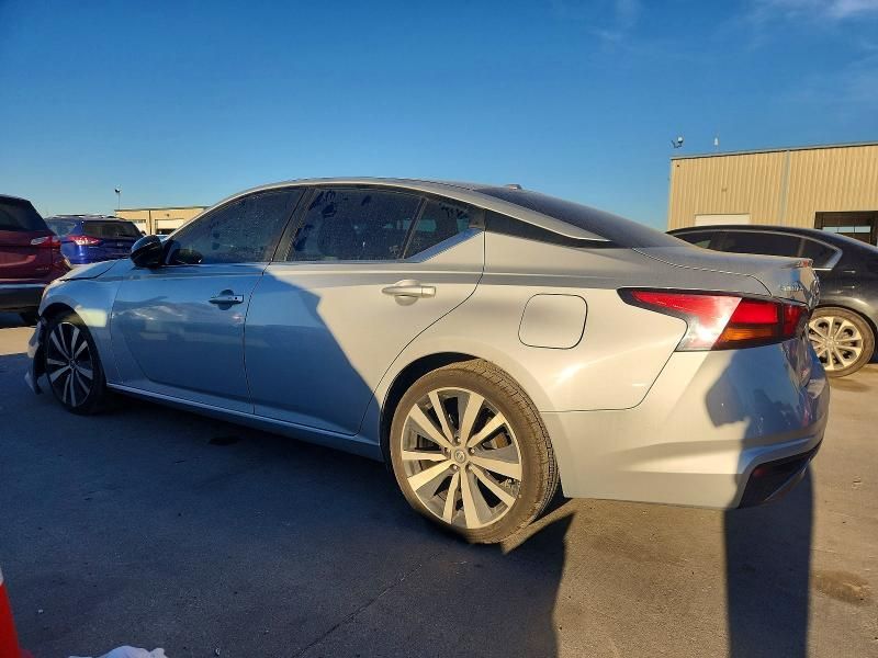 2019 Nissan Altima sr
