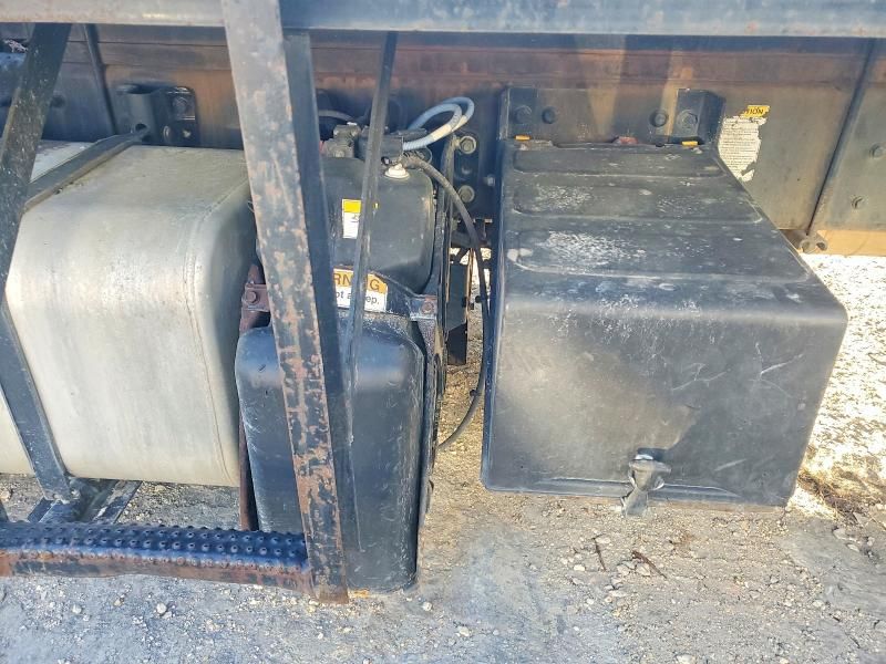 2015 Freightliner M2 106 Medium Duty