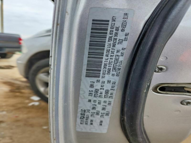 2016 Dodge Ram 1500 slt