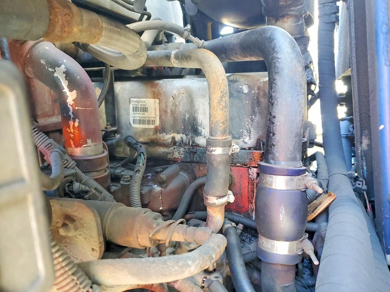 2011 Mack MRU613 Refuse Truck