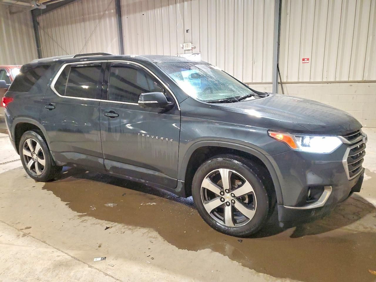 2018 Chevrolet Traverse lt