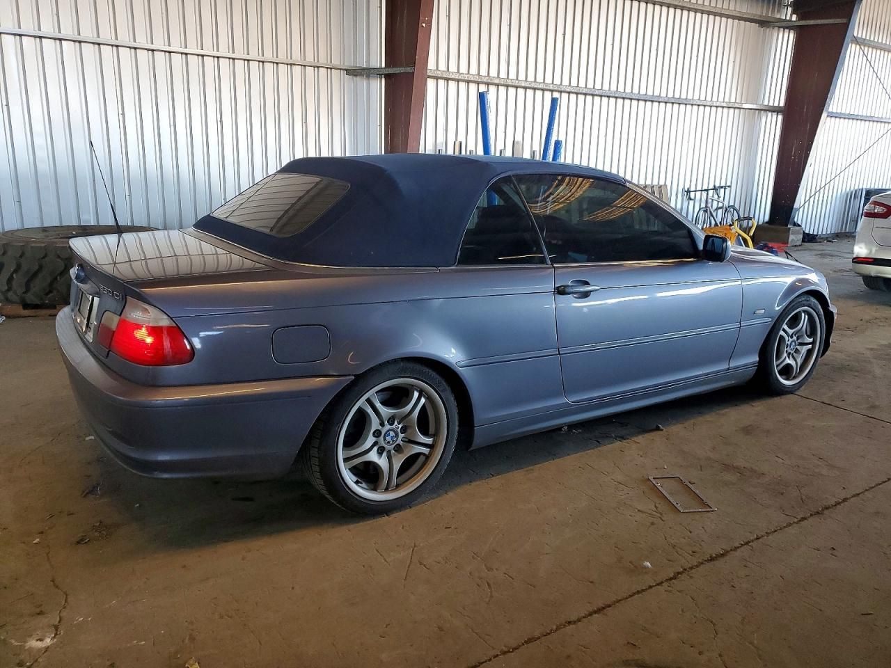 2002 BMW 330 ci