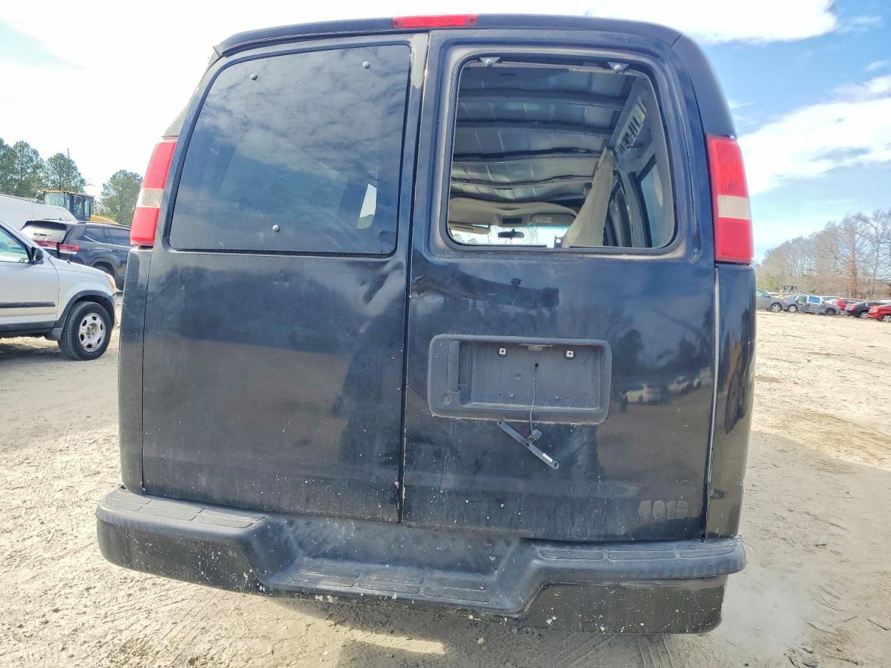 2008 Chevrolet Express Delivery Van