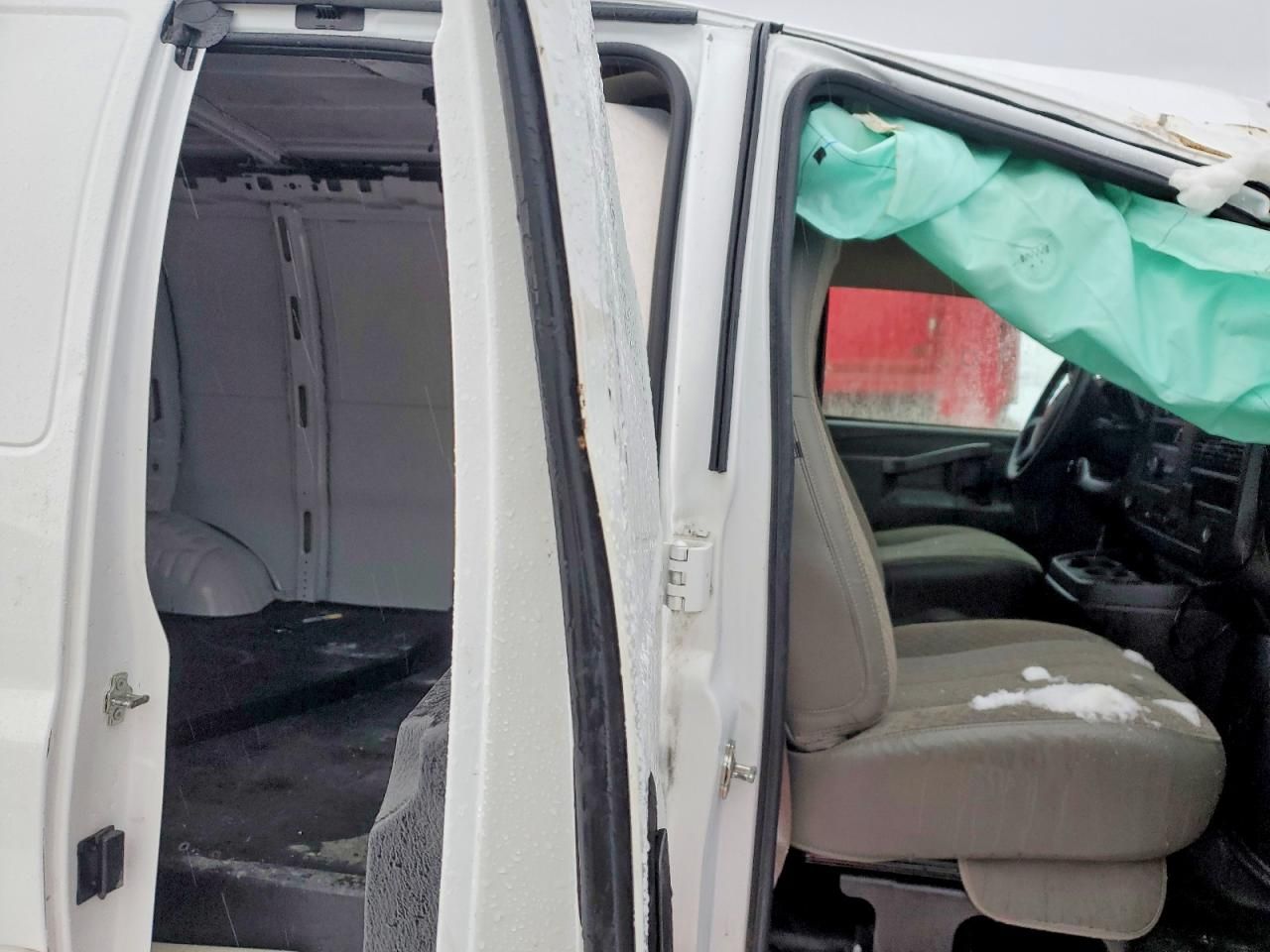 2024 GMC Savana G2500