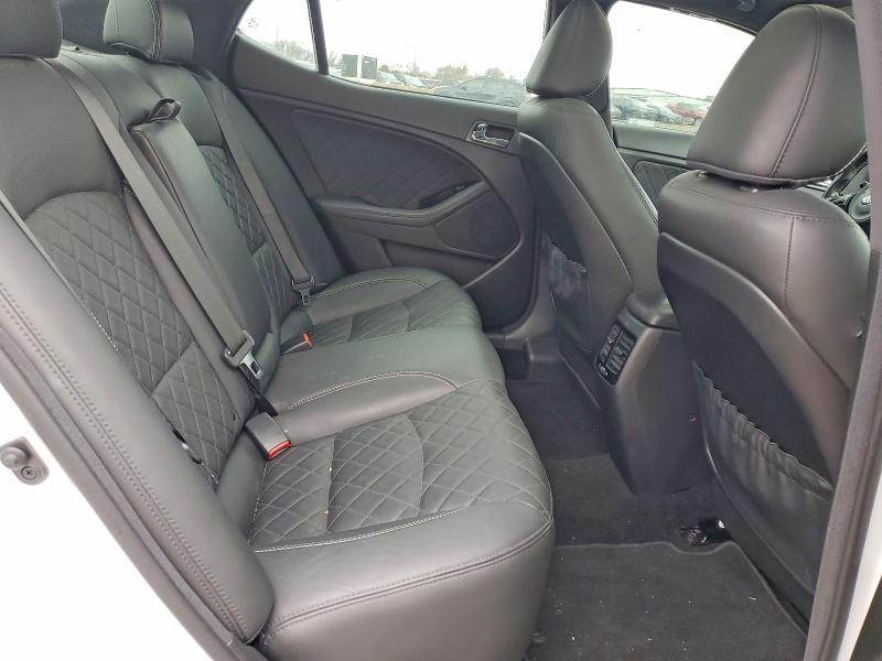 2015 KIA Optima sx