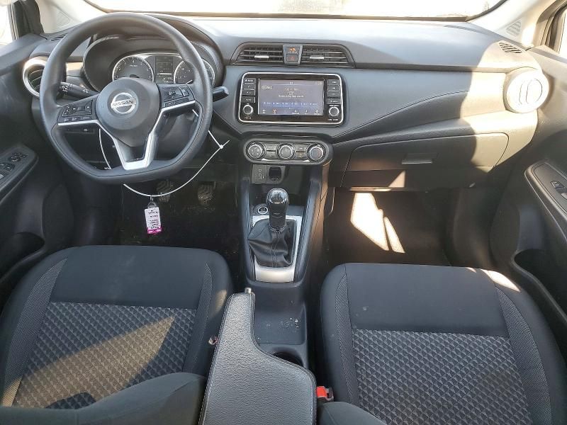 2020 Nissan Versa s