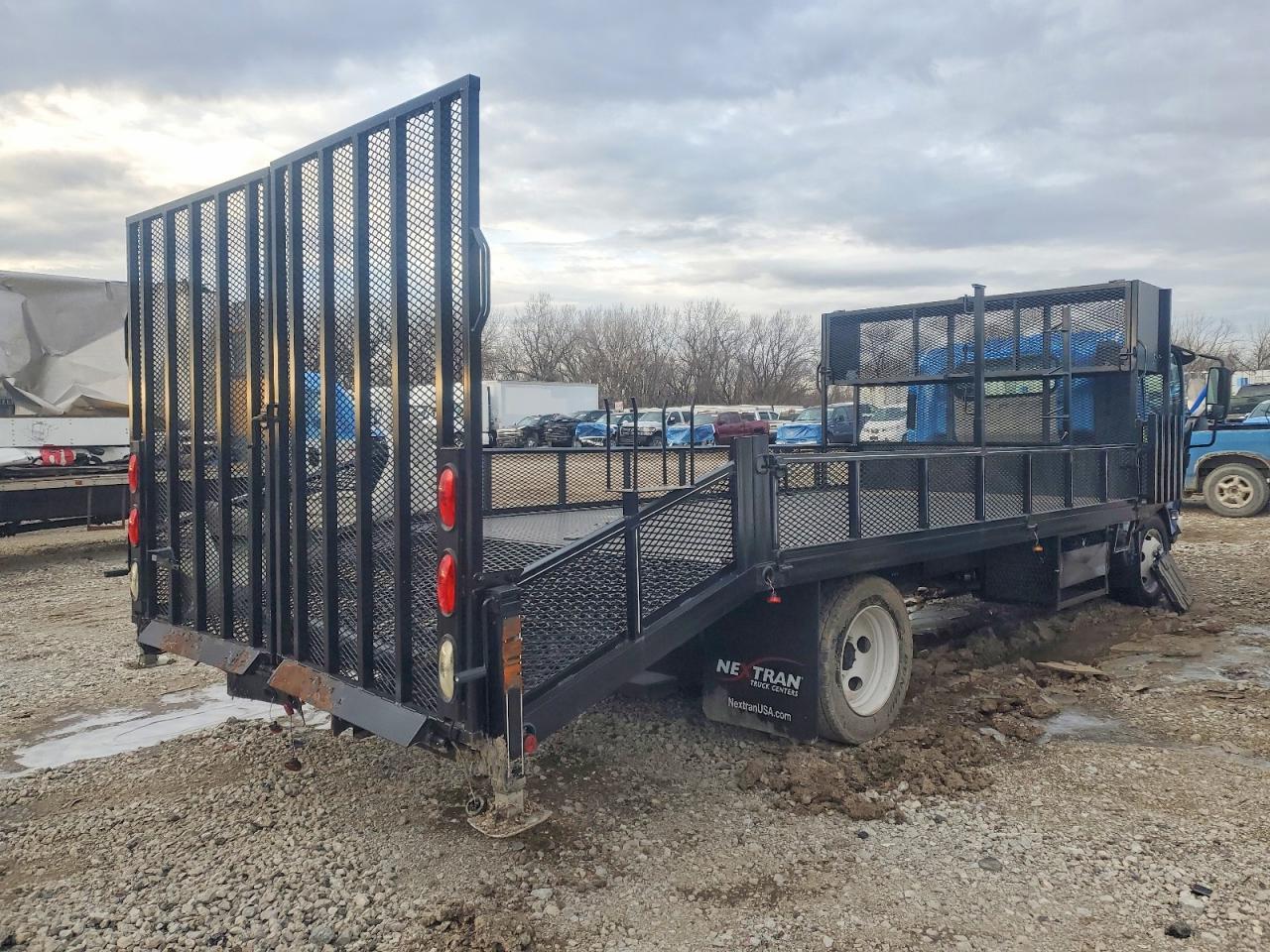 2024 Isuzu NPR HD Crew Cab Flatbed Truck