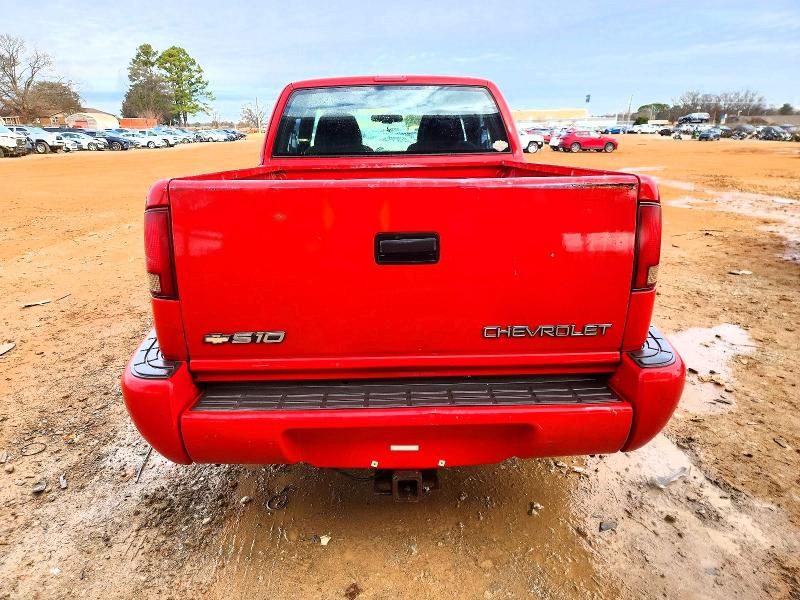 1999 Chevrolet S Truck S10