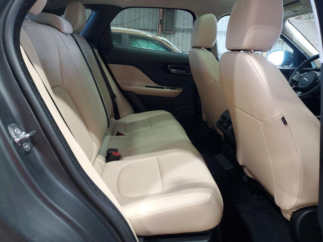 2019 Jaguar F-pace Premium