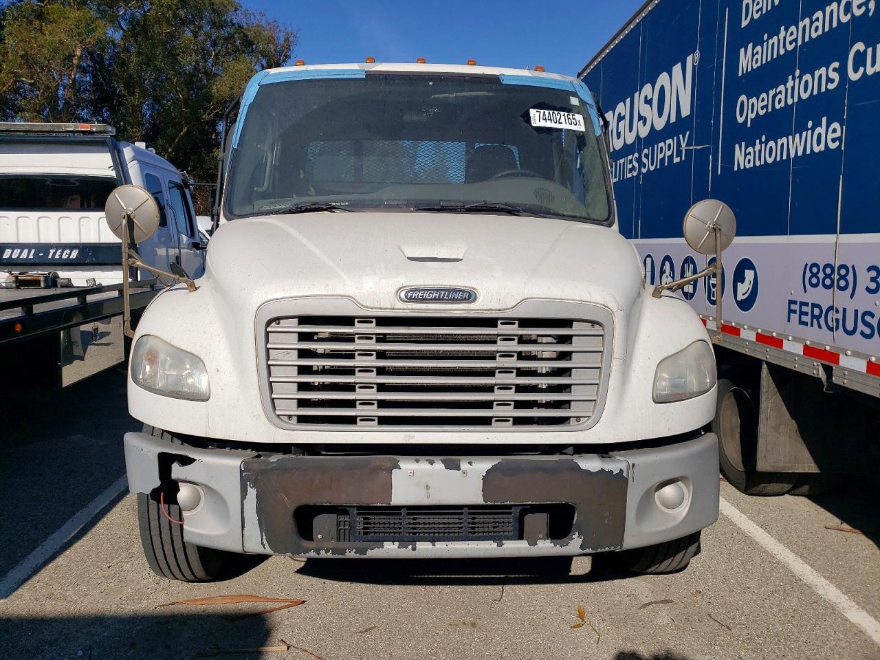 2016 Freightliner M2 106 Medium Duty