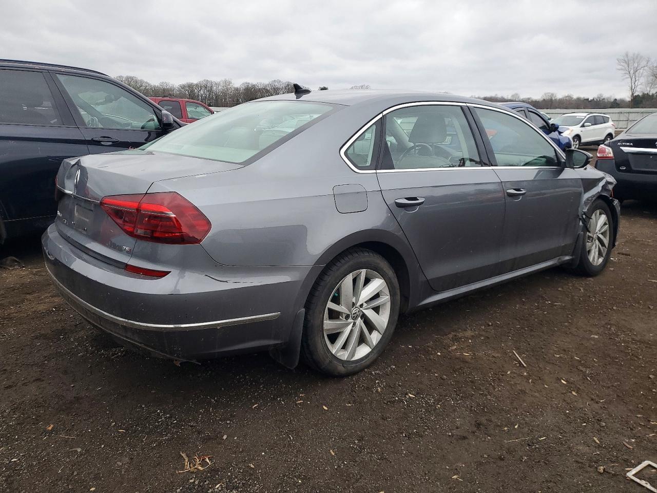 2018 Volkswagen Passat se