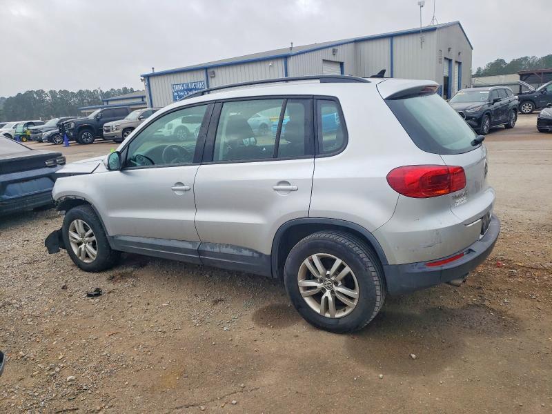 2015 Volkswagen Tiguan s
