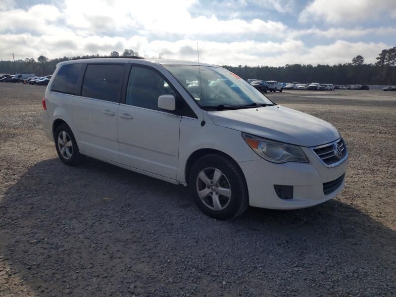 2011 Volkswagen Routan se