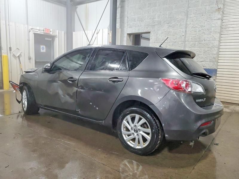 2013 Mazda 3 I