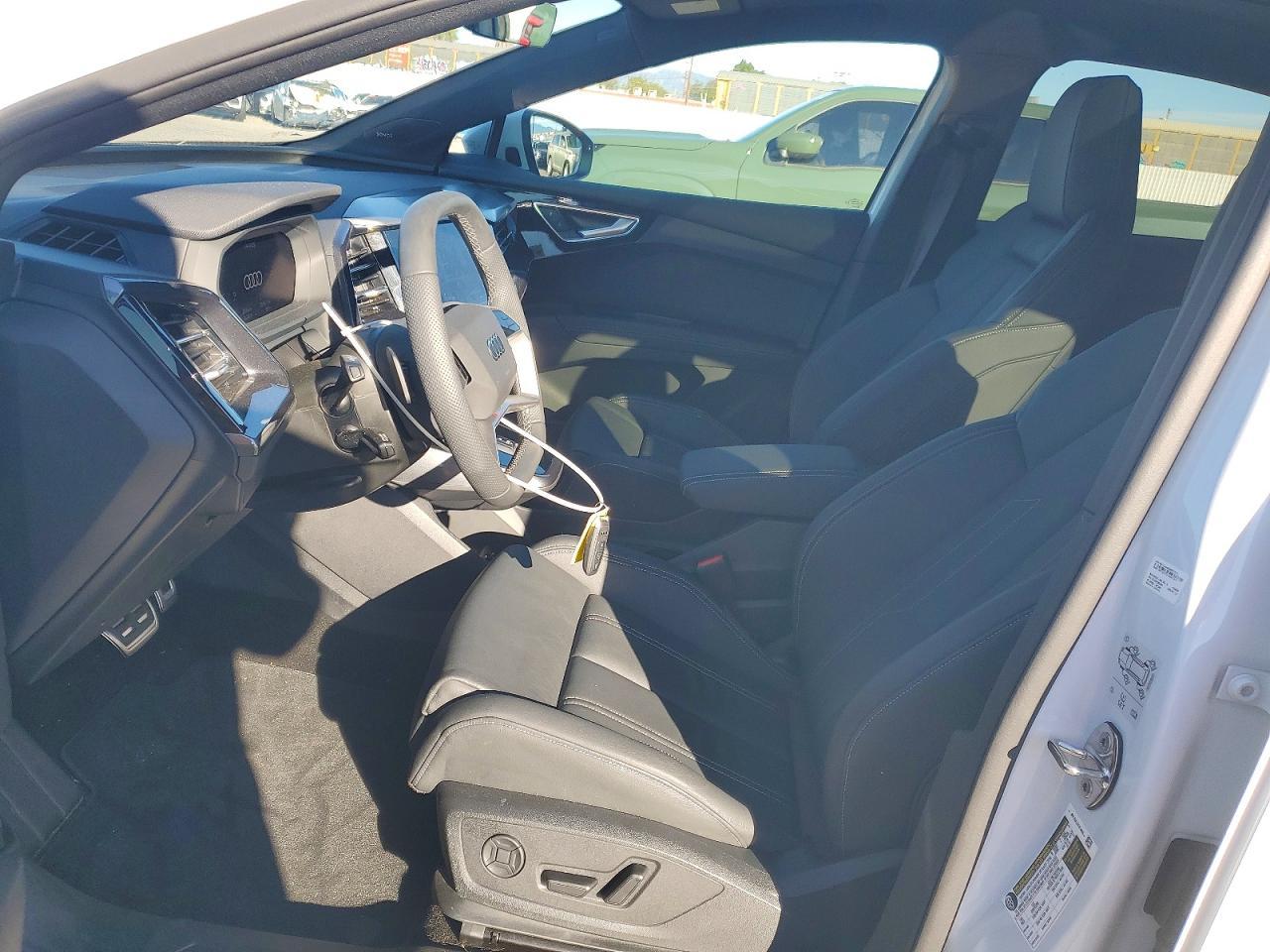 2025 Audi Q4 E-tron Sportback Premium Plus