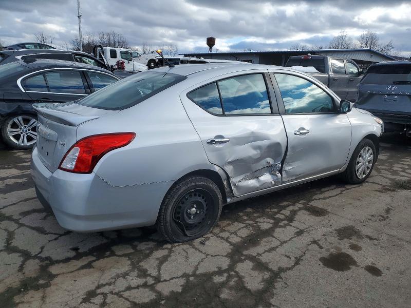 2019 Nissan Versa s