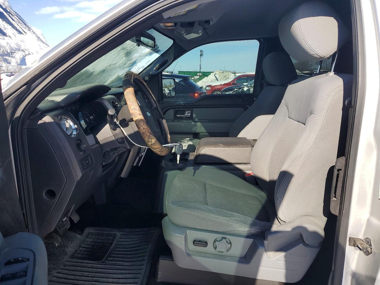 2012 Ford F150 Super cab