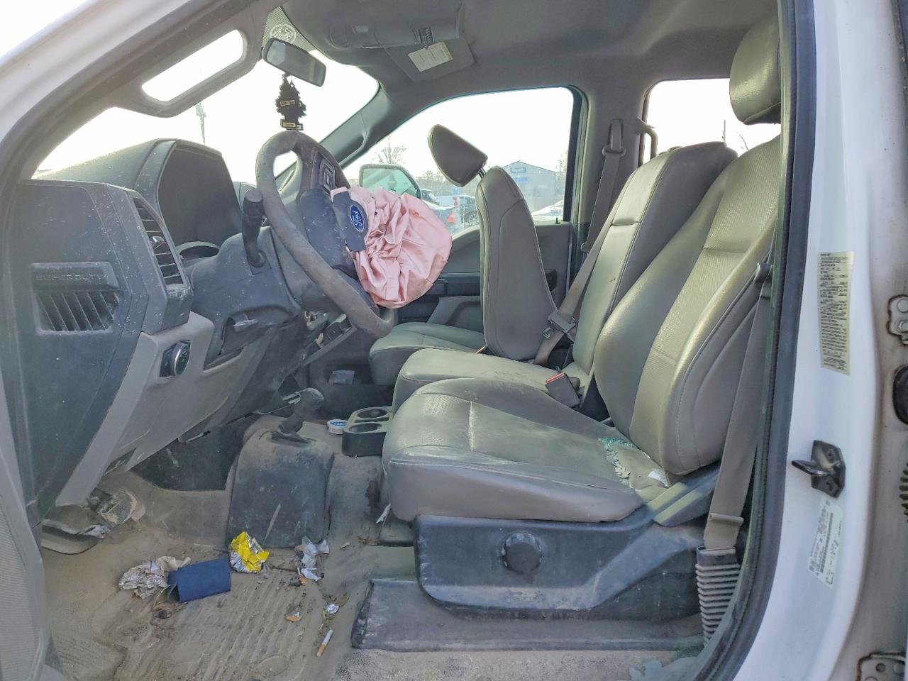 2017 Ford F350 Super Duty Utility / Service Truck