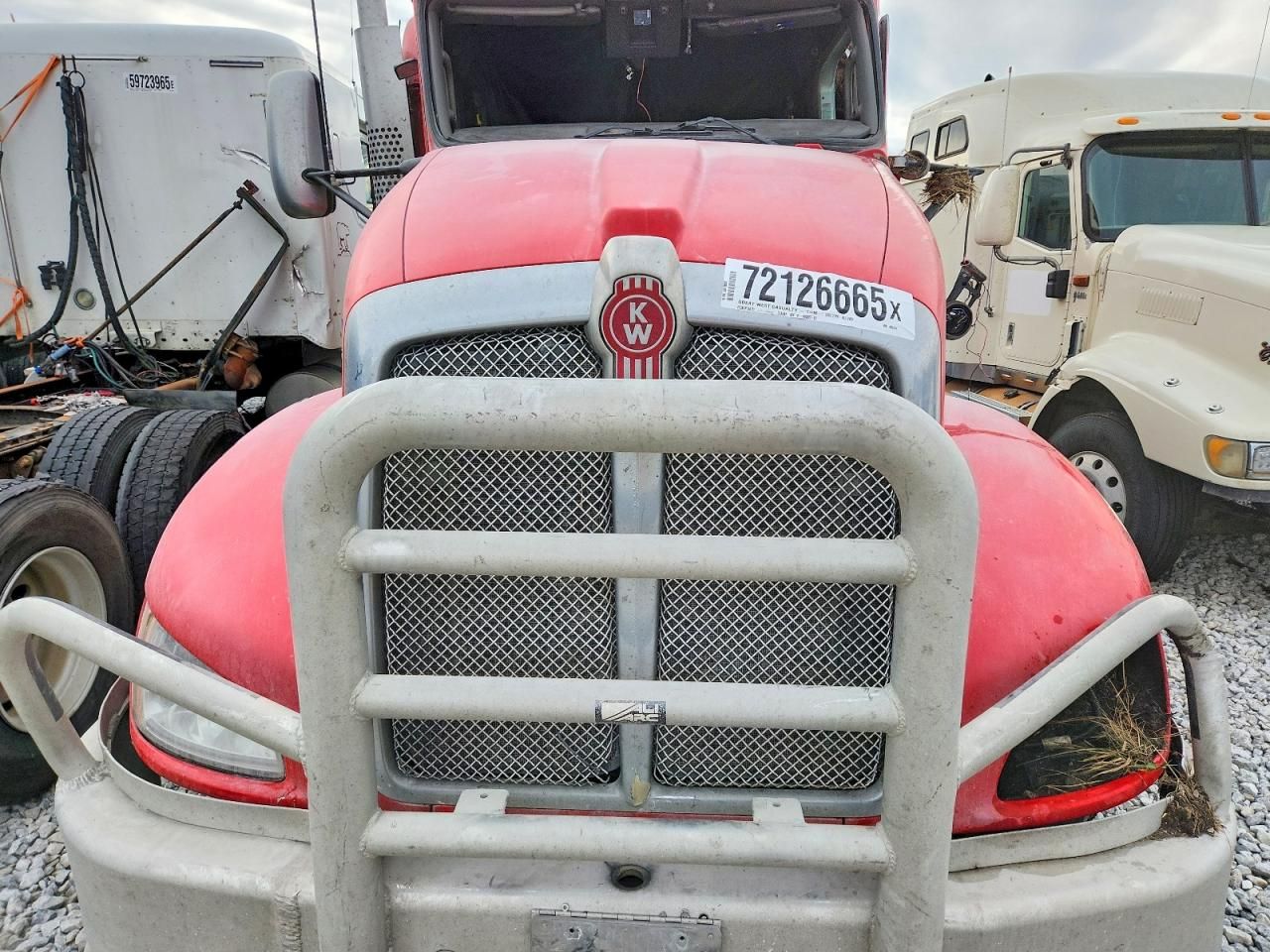 2016 Kenworth 2016 KW T660-Semi Truck