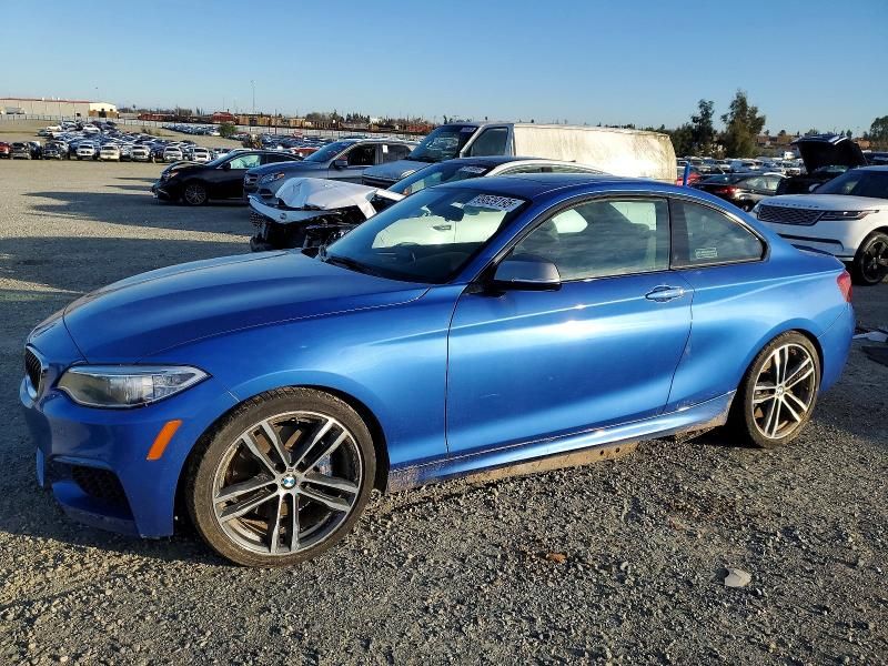 2015 BMW M235i