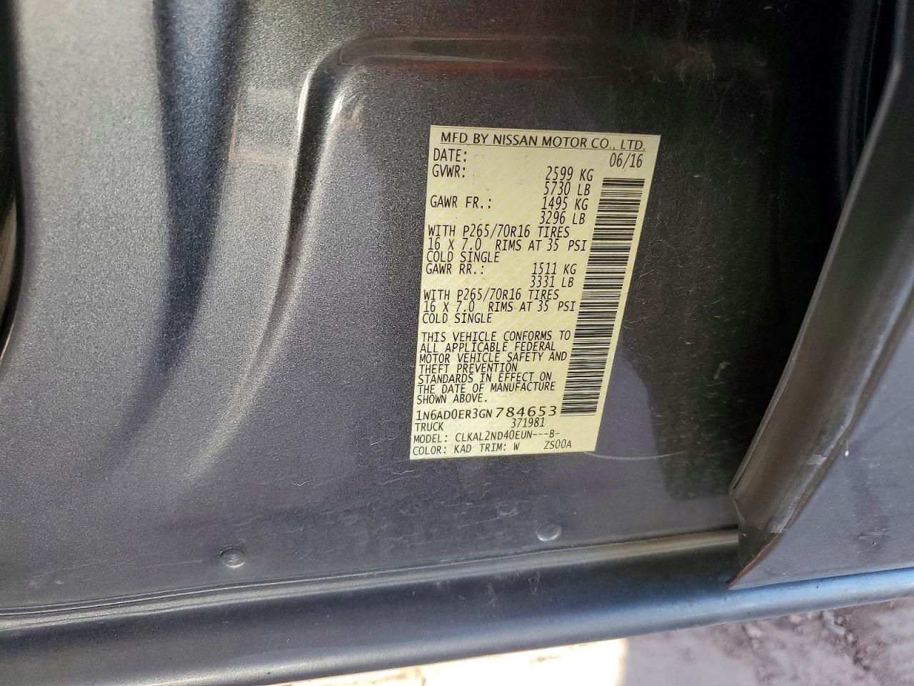 2016 Nissan Frontier s