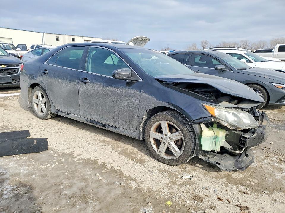 2013 Toyota Camry l