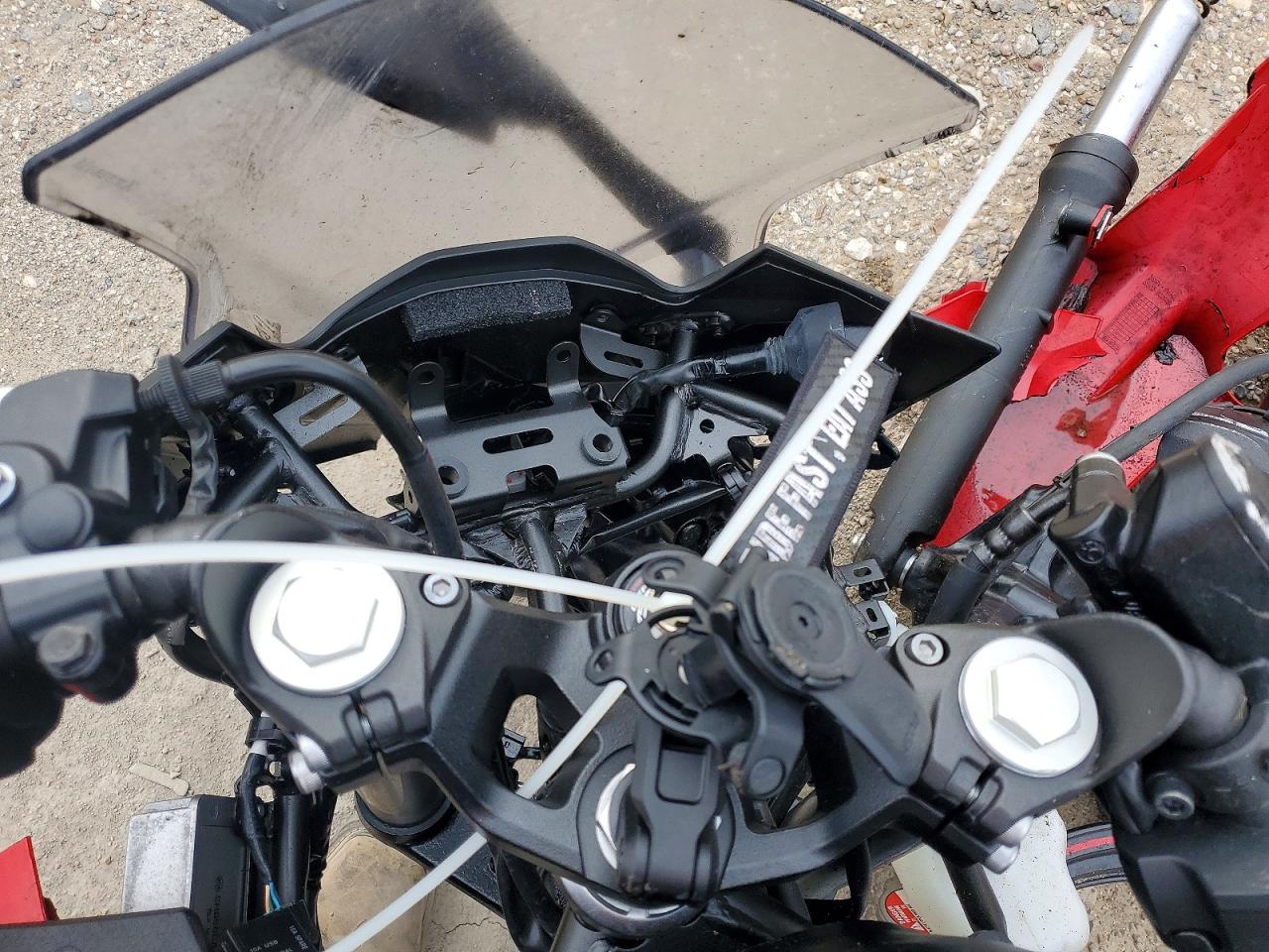 2025 Kawasaki EX500