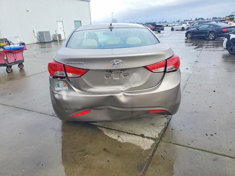 2012 Hyundai Elantra gls