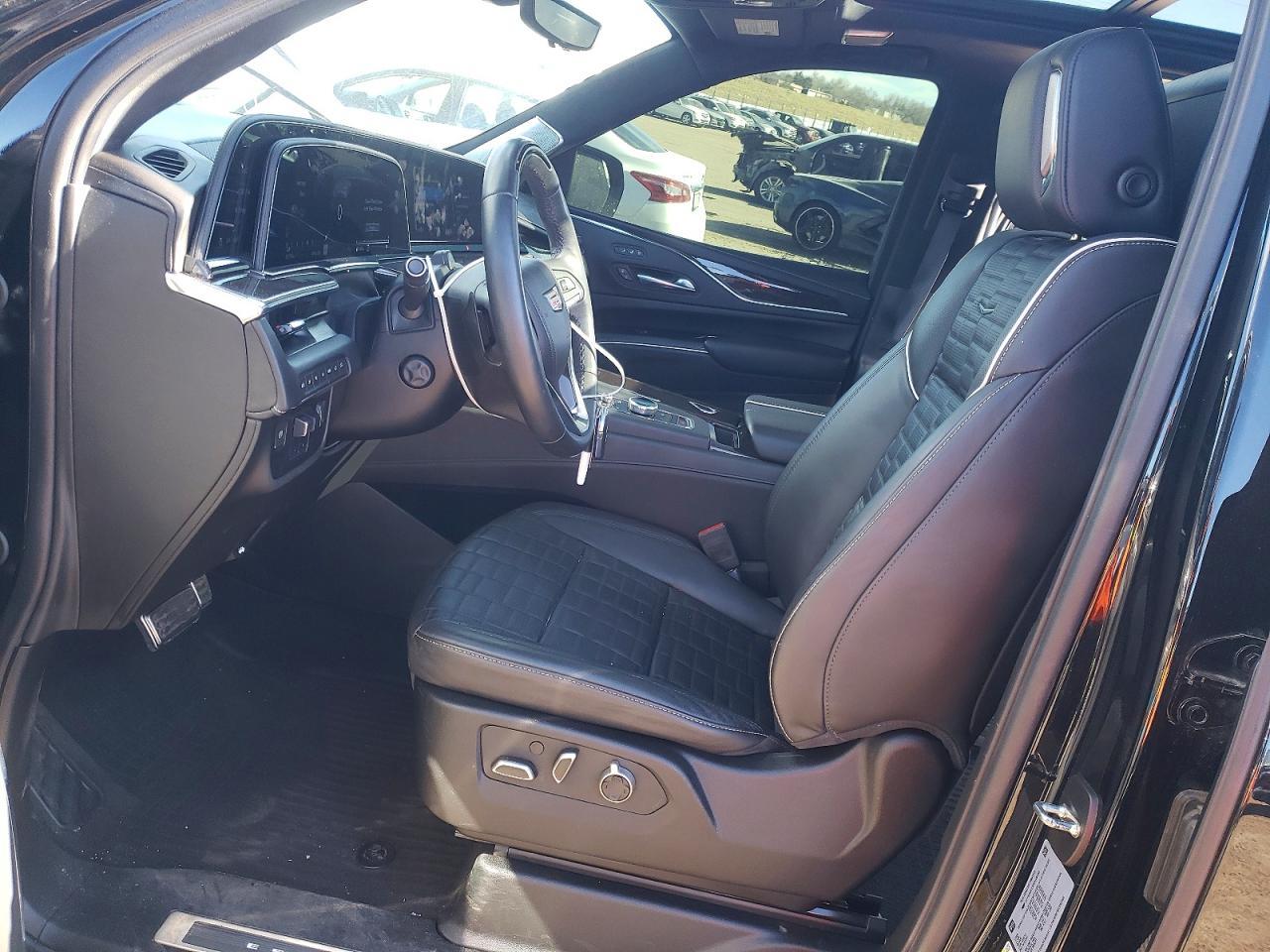 2024 Cadillac Escalade Sport Platinum