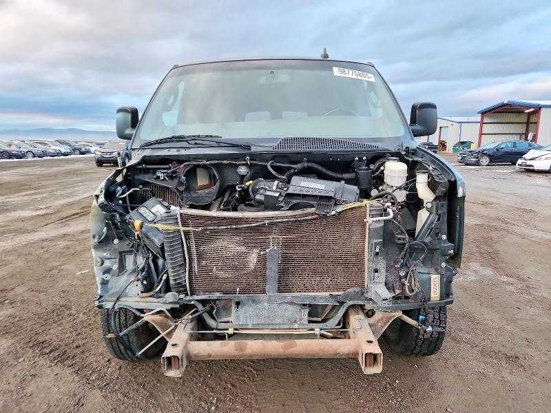 2017 Chevrolet Express G3500 lt