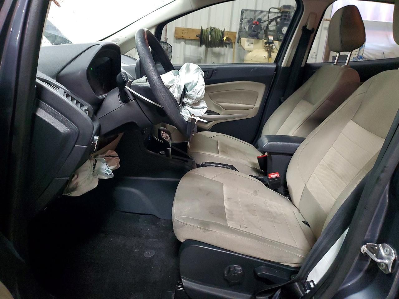 2022 Ford Ecosport s