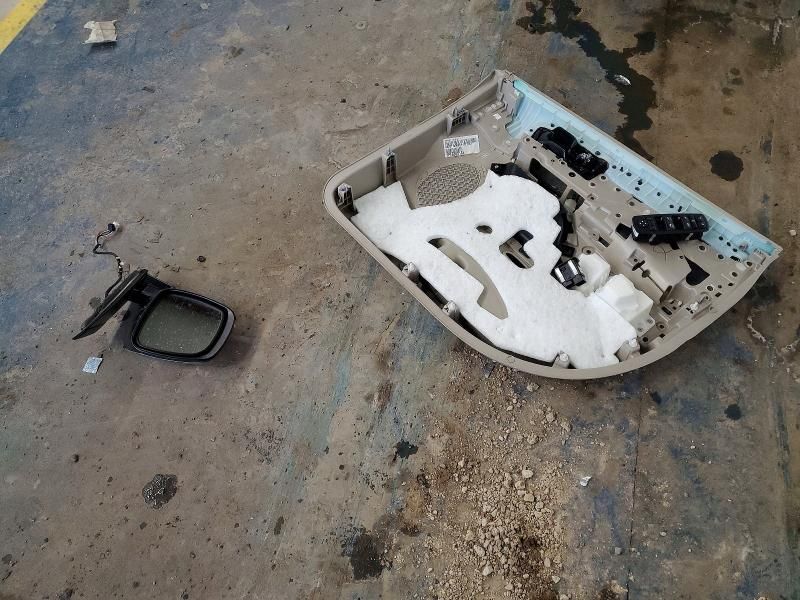 2014 Chrysler Town & Country Touring l