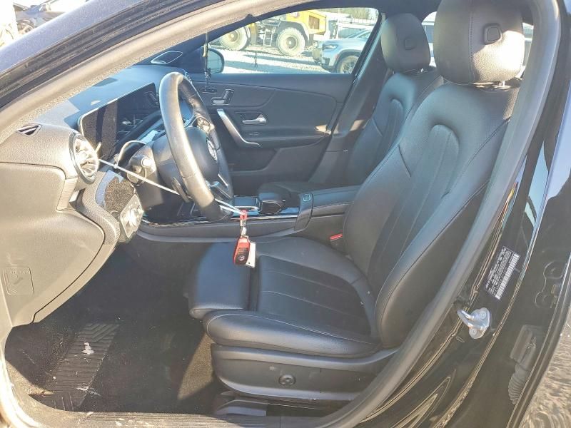 2020 Mercedes-Benz A 220