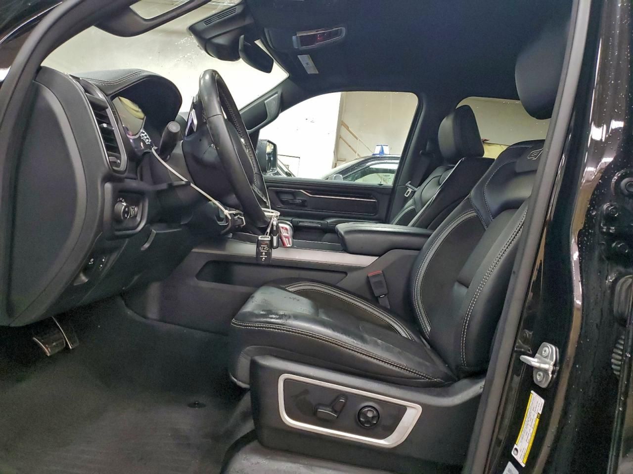 2022 Dodge 2022 ram 1500 Laramie