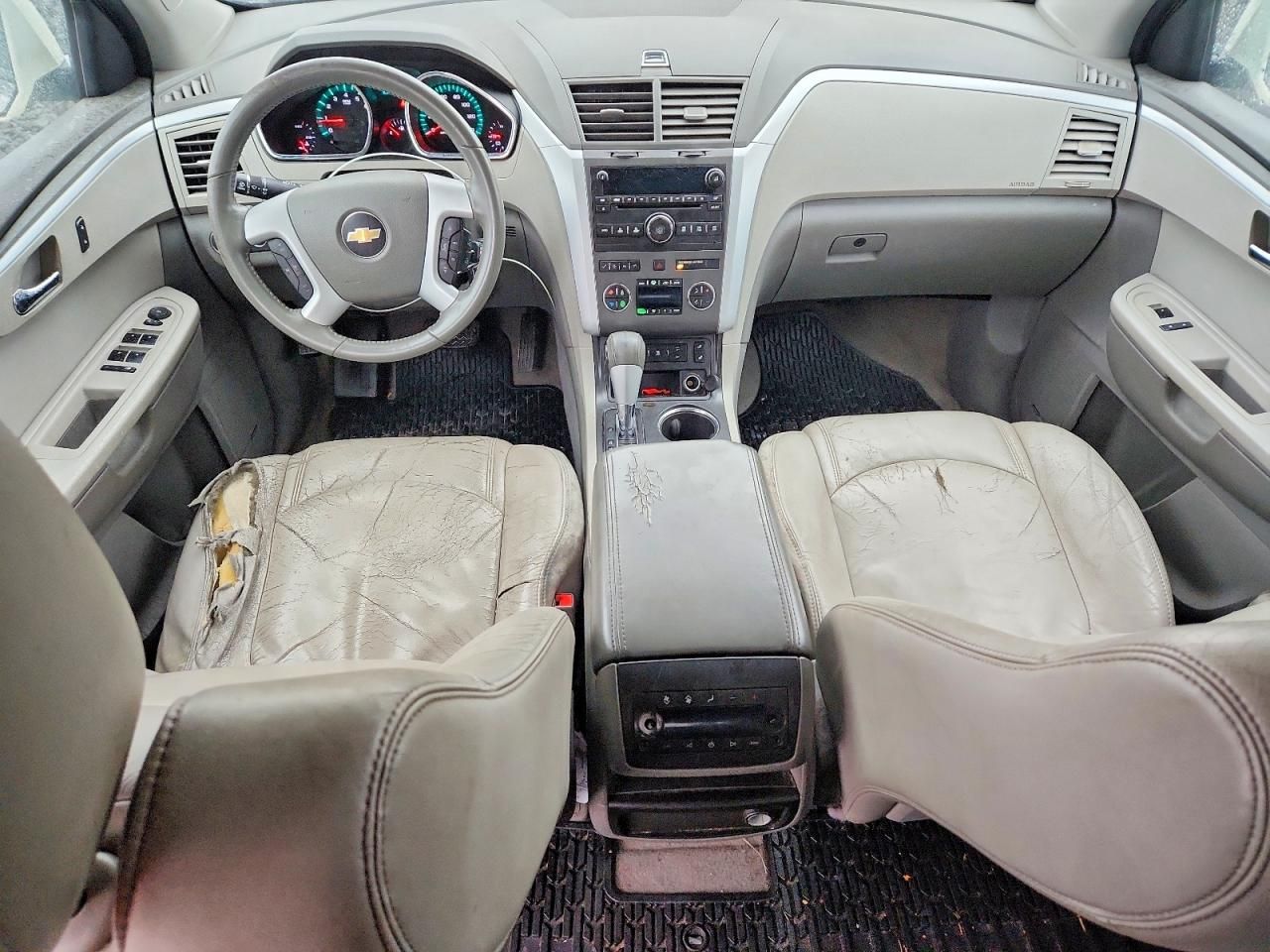 2011 Chevrolet Traverse lt