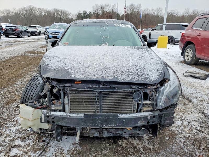 2010 Infinity G37 Sedan x