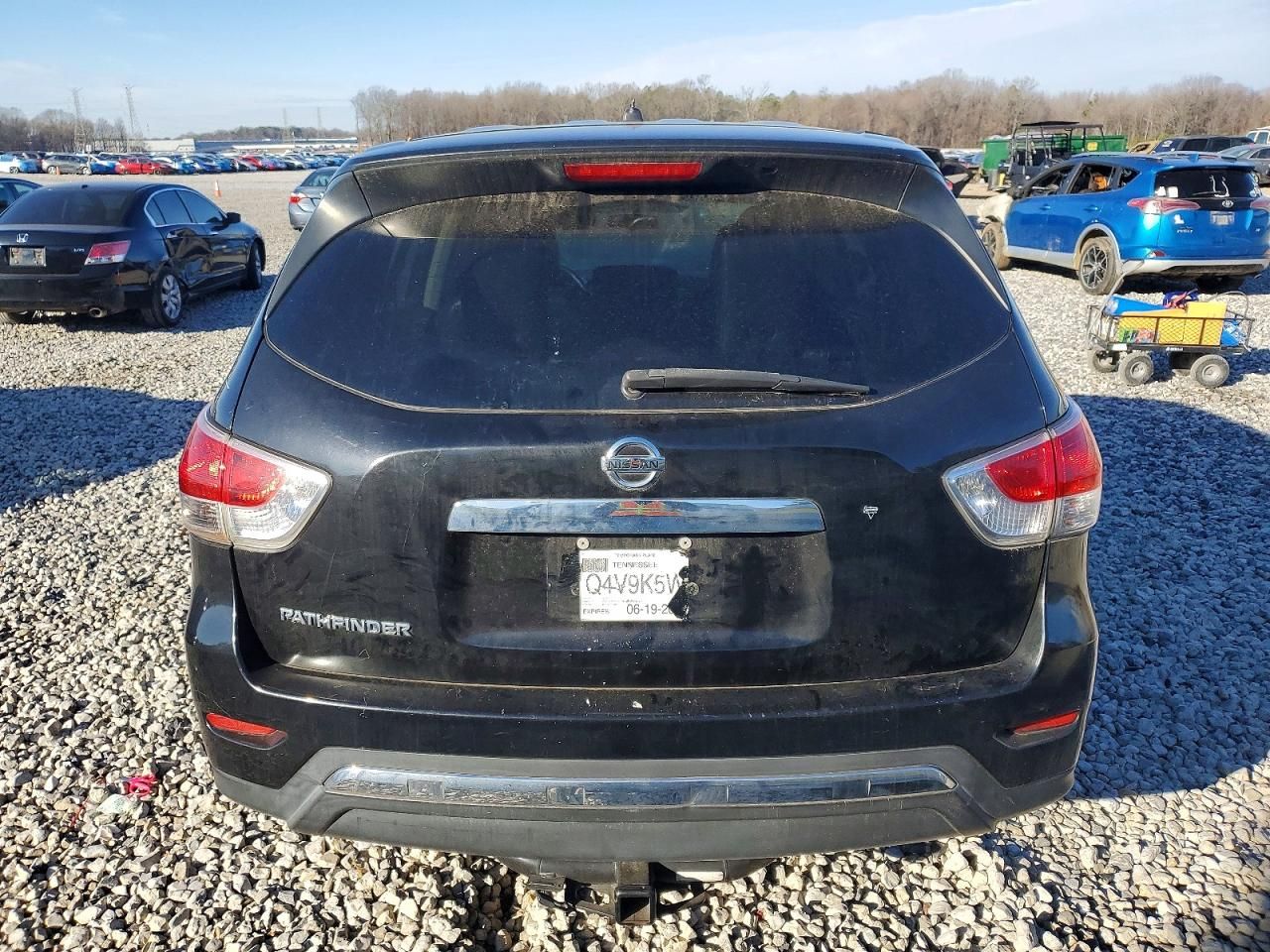 2014 Nissan Pathfinder s