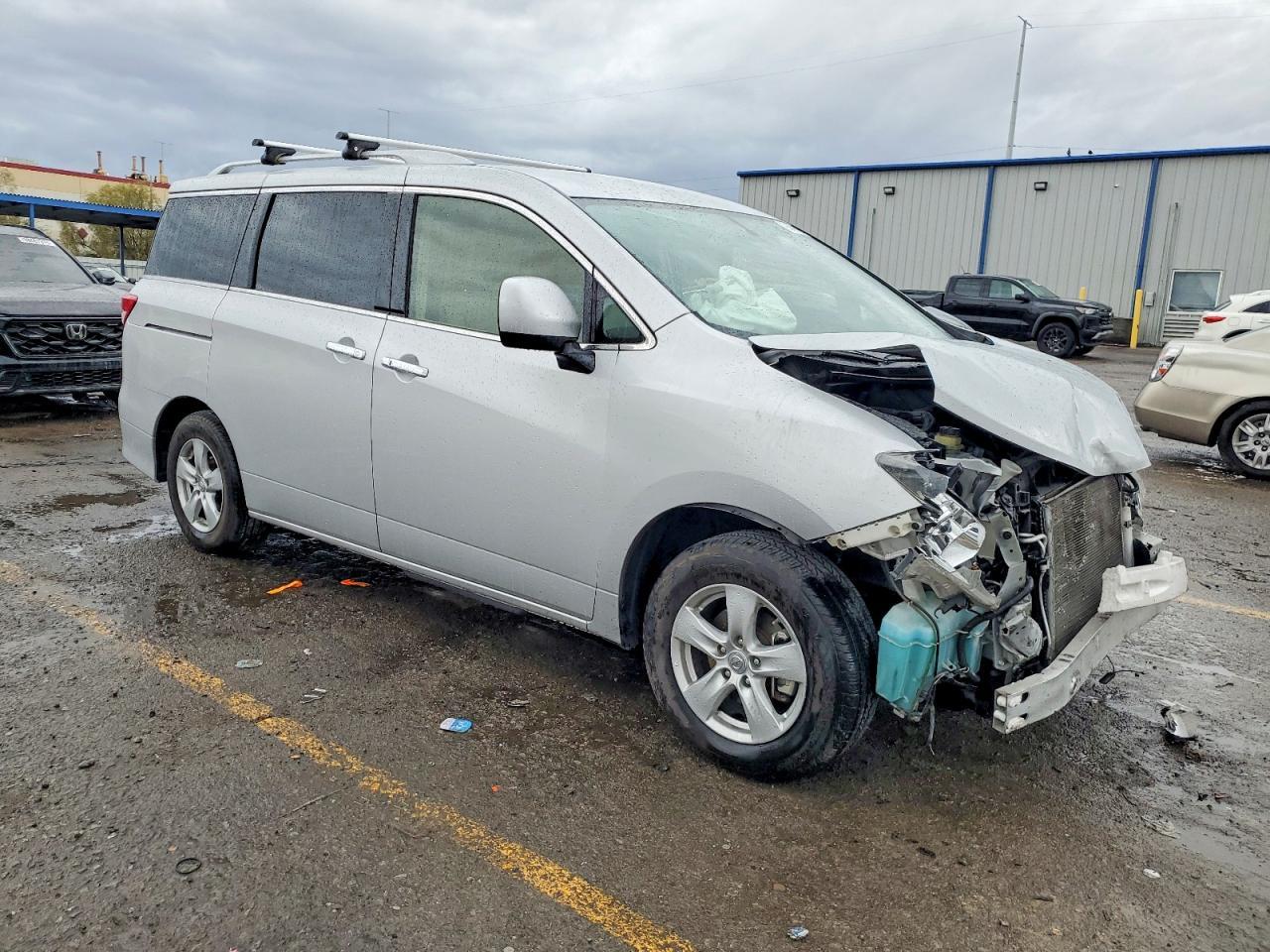 2016 Nissan Quest s