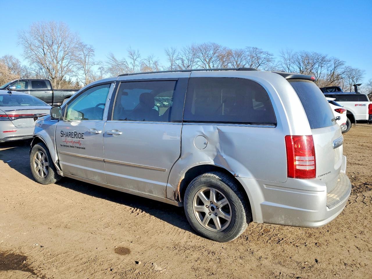 2010 Chrysler 2010 Chry Town & Country Touring l