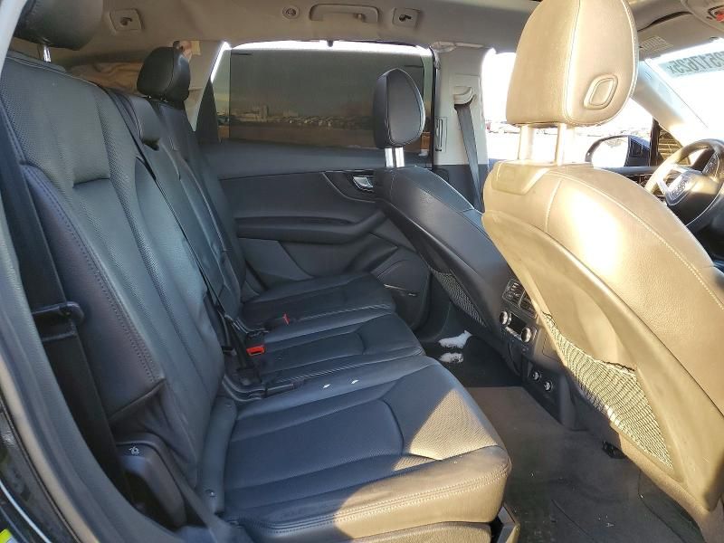 2019 Audi Q7 Prestige