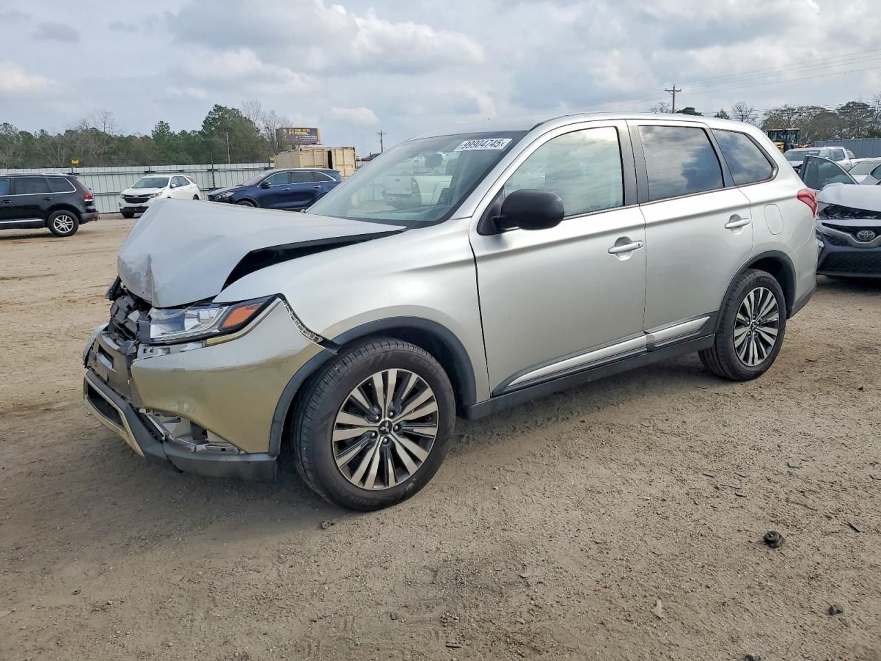 2020 Mitsubishi Outlander es