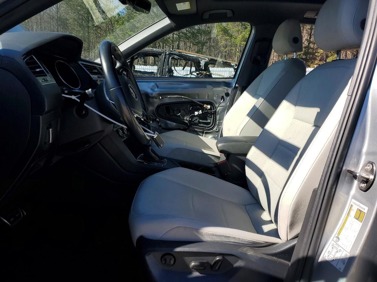 2021 Volkswagen Tiguan se