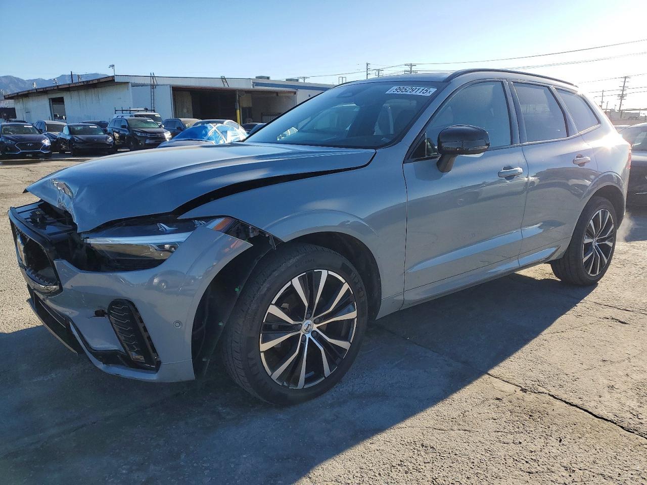 2024 Volvo Xc60 Plus