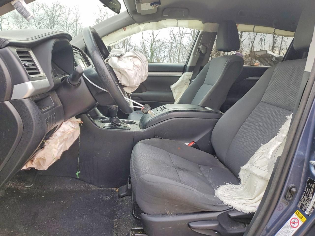 2016 Toyota Highlander le