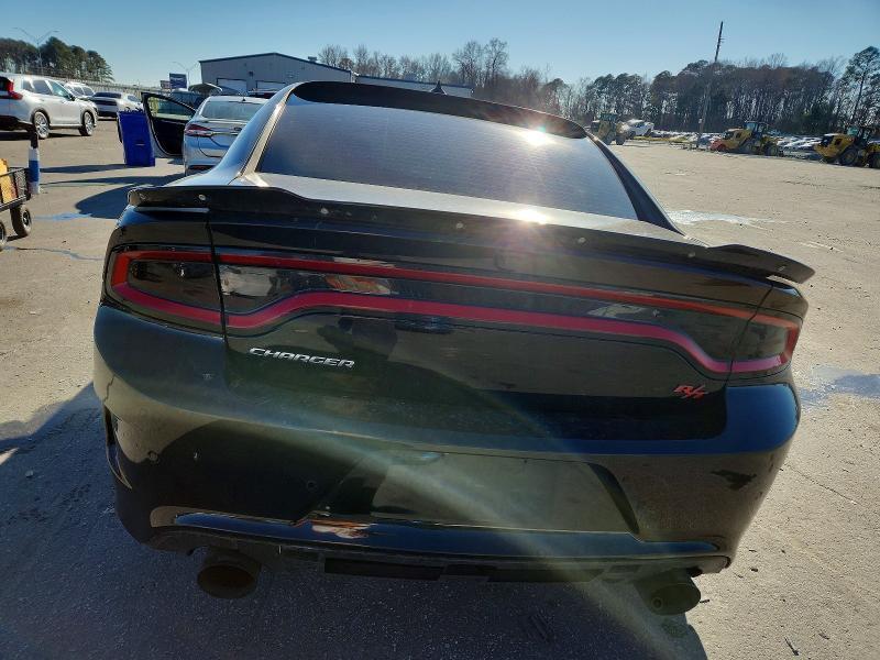 2019 Dodge Charger r