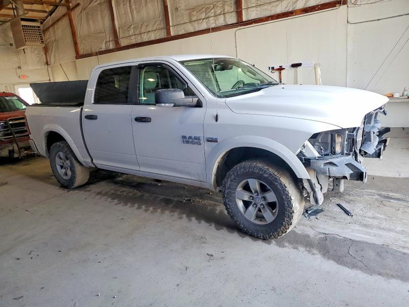 2016 Dodge RAM 1500 SLT