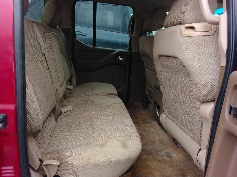 2006 Nissan Frontier Crew Cab LE