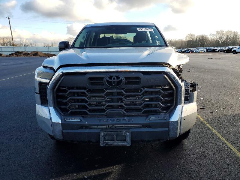 2023 Toyota Tundra Crewmax SR5