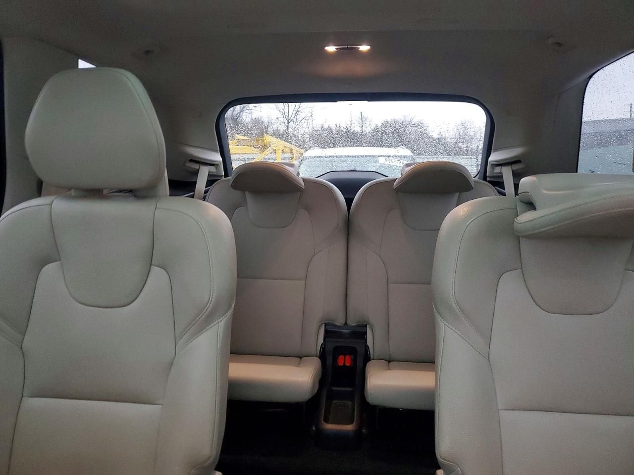 2020 Volvo Xc90 T6 Momentum